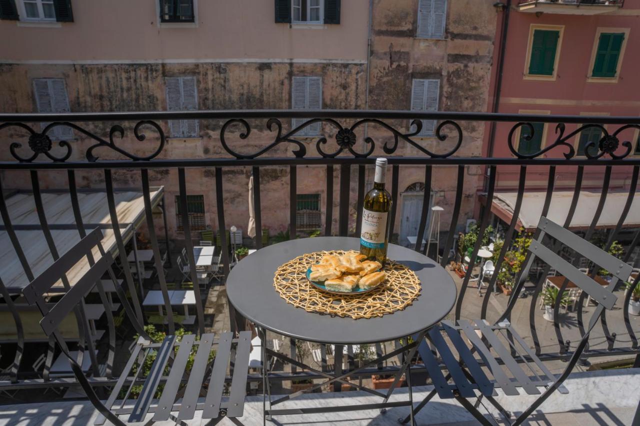 Moneglia In Piazza Exterior foto
